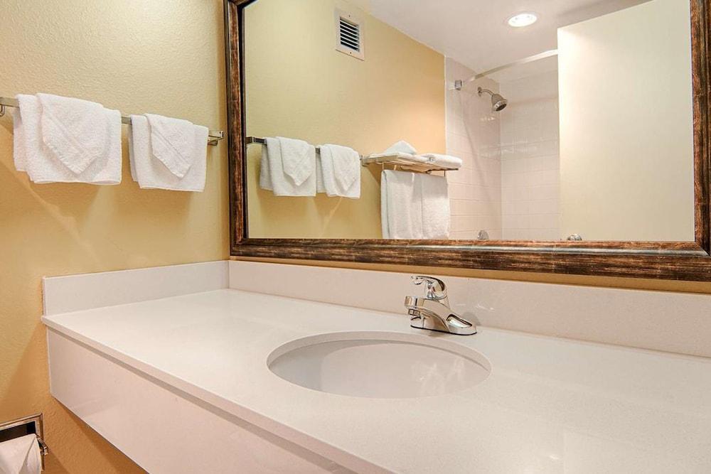 Norwood Inn & Suites Mankato North Mankato Dış mekan fotoğraf