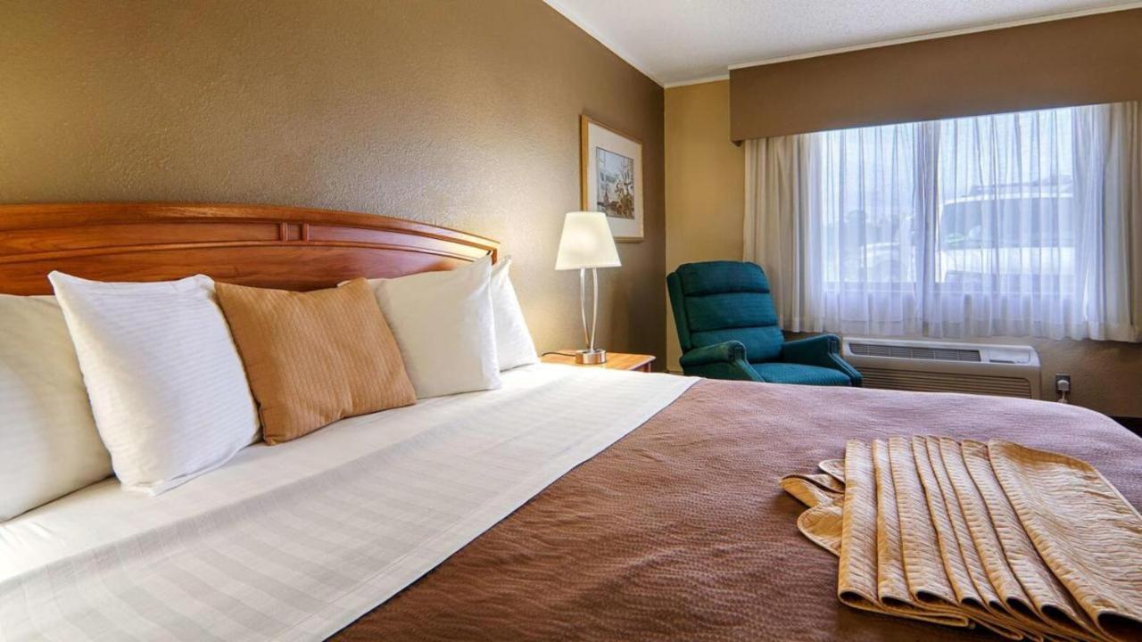 Norwood Inn & Suites Mankato North Mankato Dış mekan fotoğraf