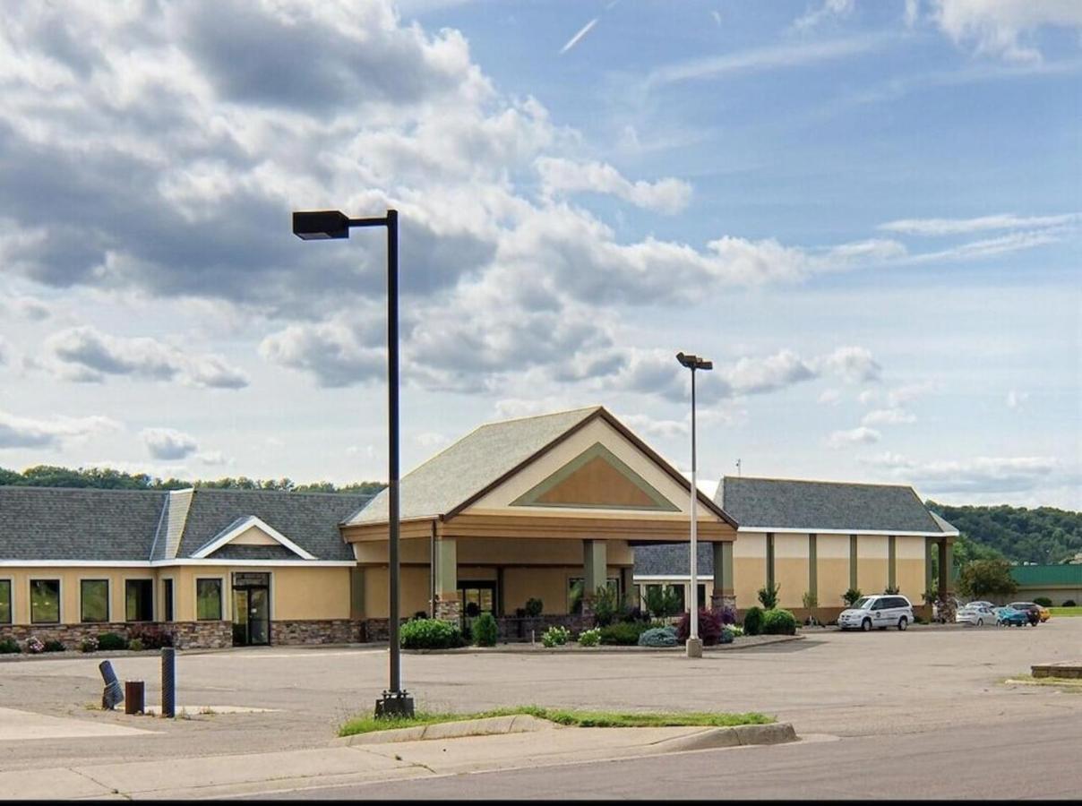 Norwood Inn & Suites Mankato North Mankato Dış mekan fotoğraf